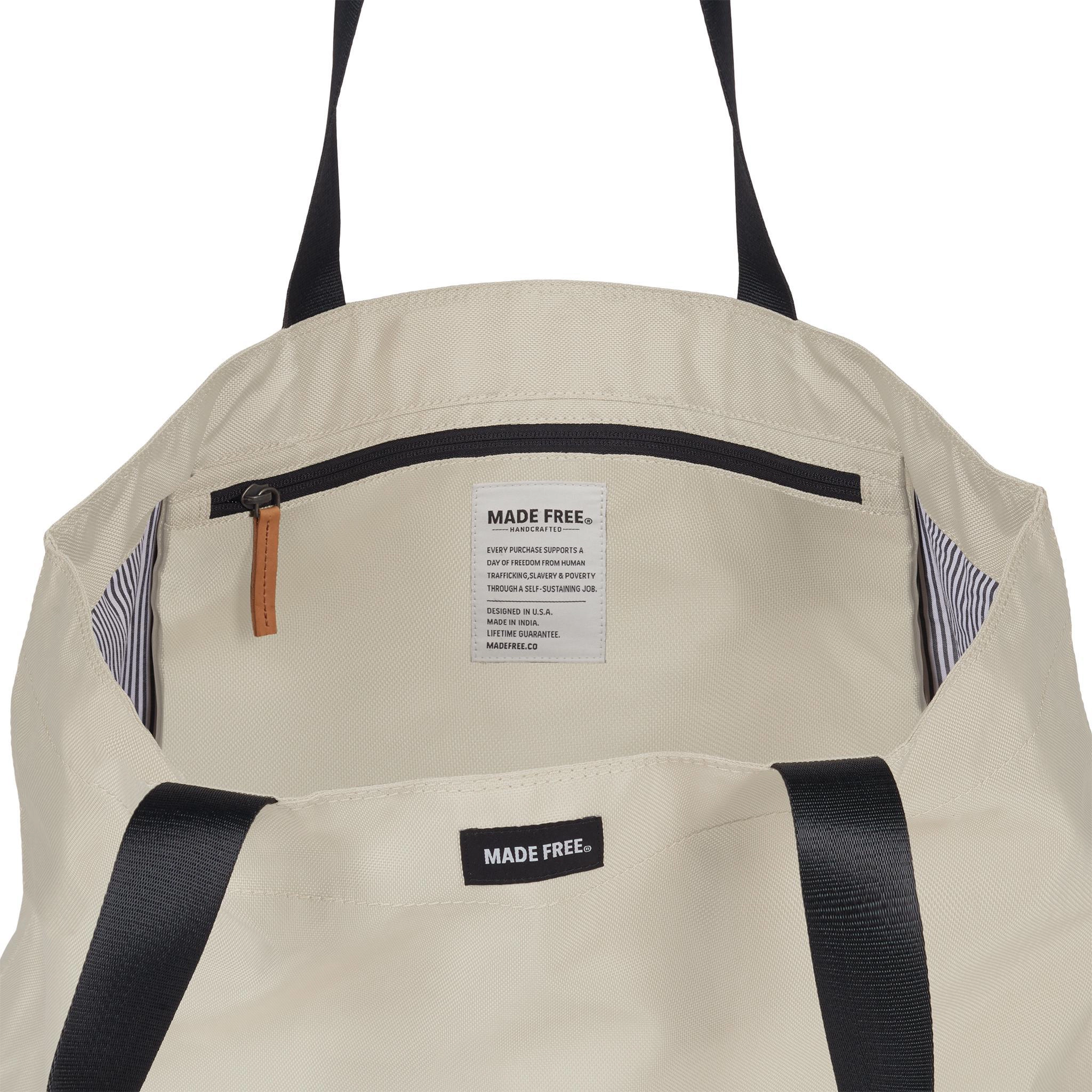 Made Free Day Tote AW Large