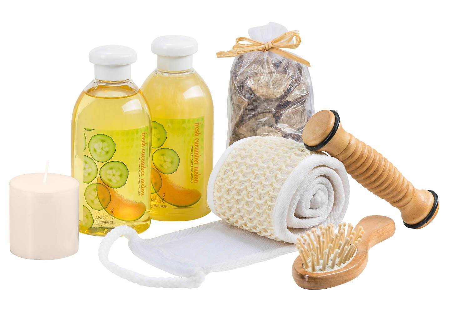 Freida and Joe Womens Cucumber Melon Spa Gift Set In Natural Wood Basket