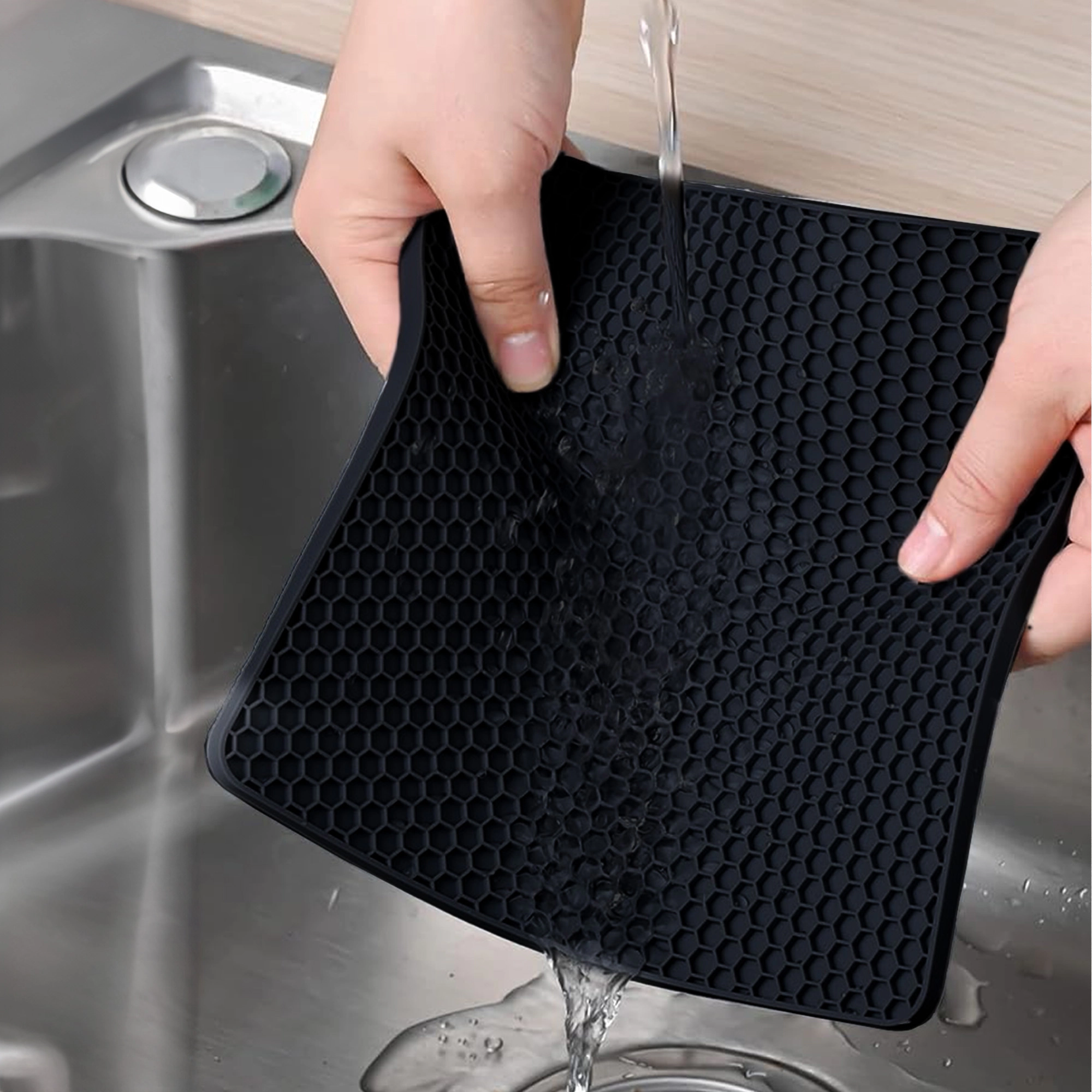 Cheer Collection 4-Pack Heat-Resistant Silicone Trivets with Non-Slip Honeycomb Texture