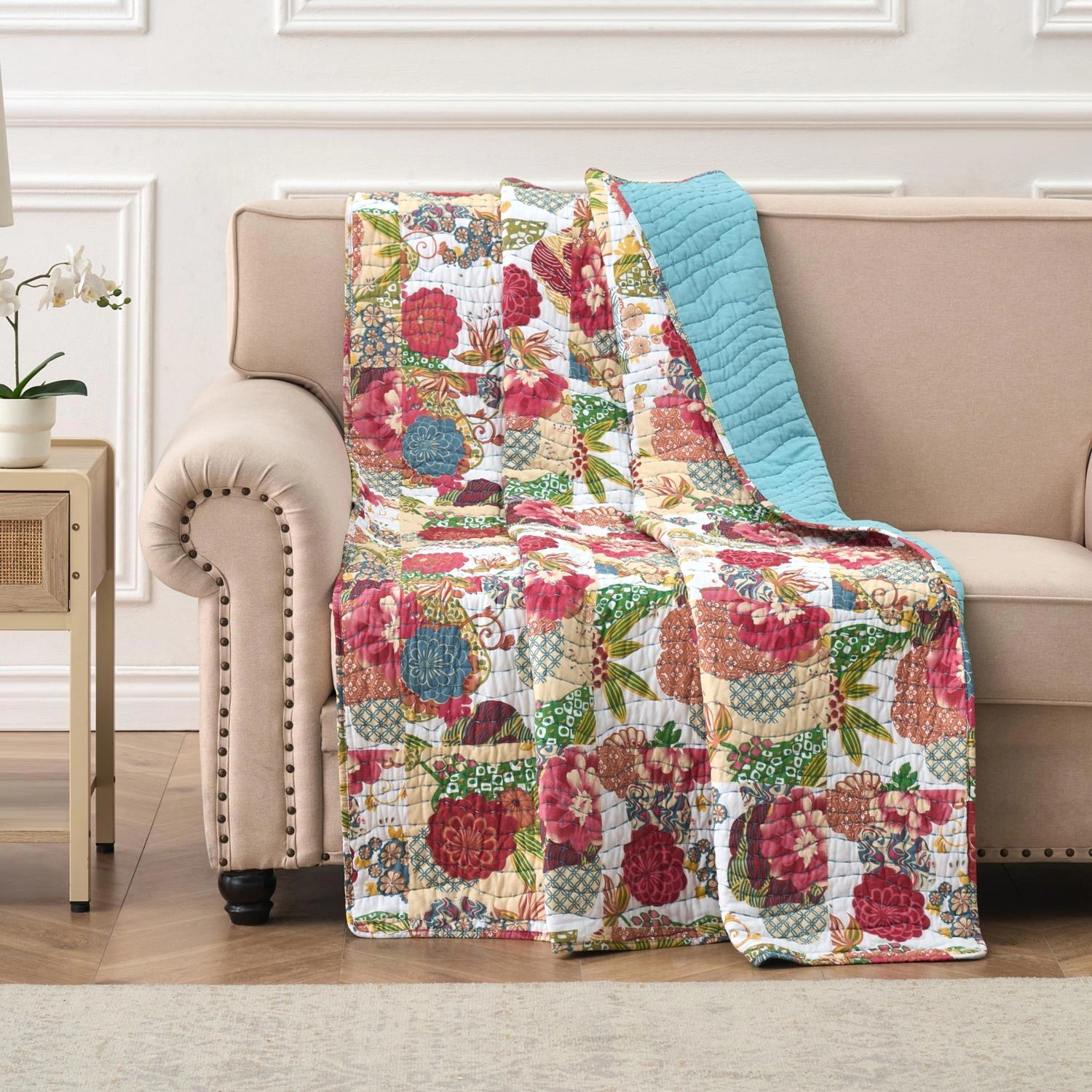 Greenland Home Fashions Jewel 100% Cotton Stylized Floral and Fruit Design Accessory Throw 50" x 60" White