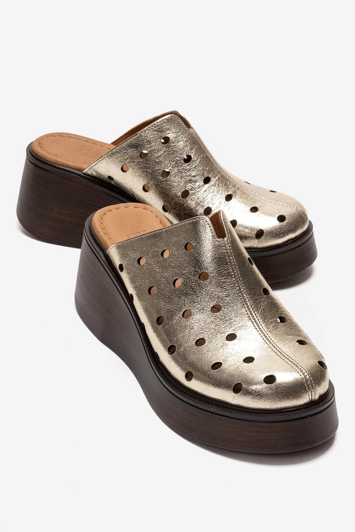 Forever & Always Womens Nives Leather Wedge Sandals