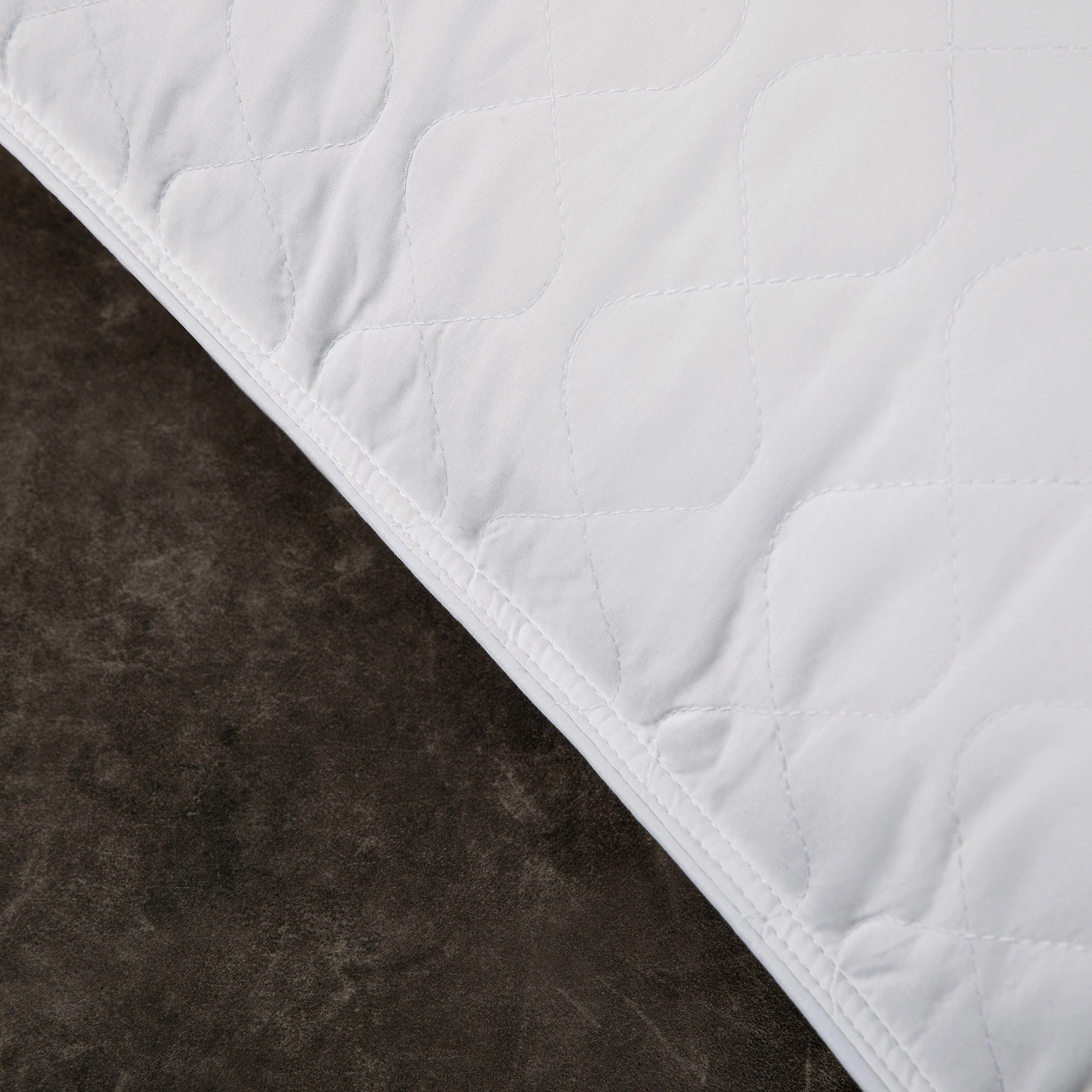 Unikome Quilted Goose Feather Pillow – Set of 2 for Soft and Supportive Comfort