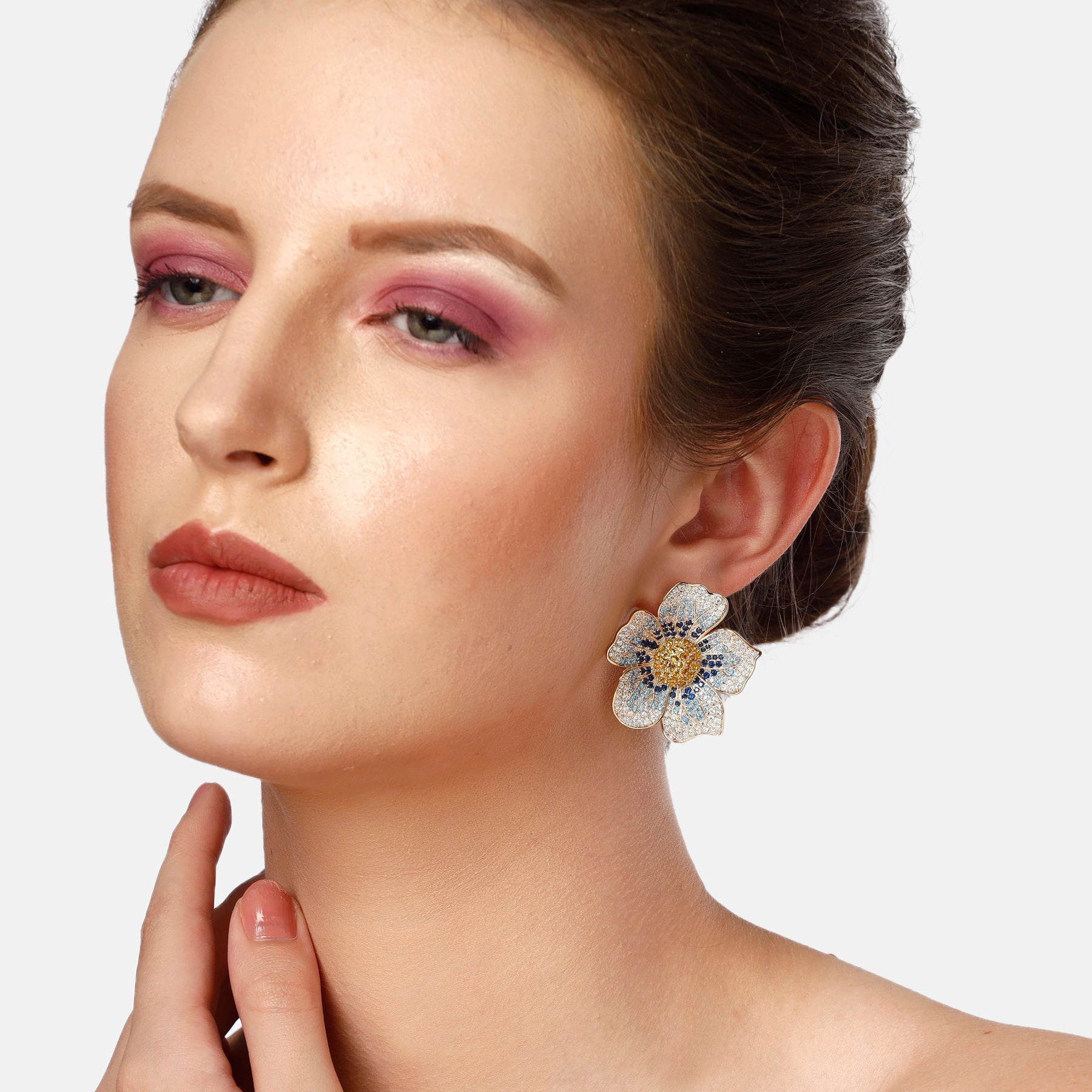 AGP PARIS Womens Diva Floral Stud Earrings