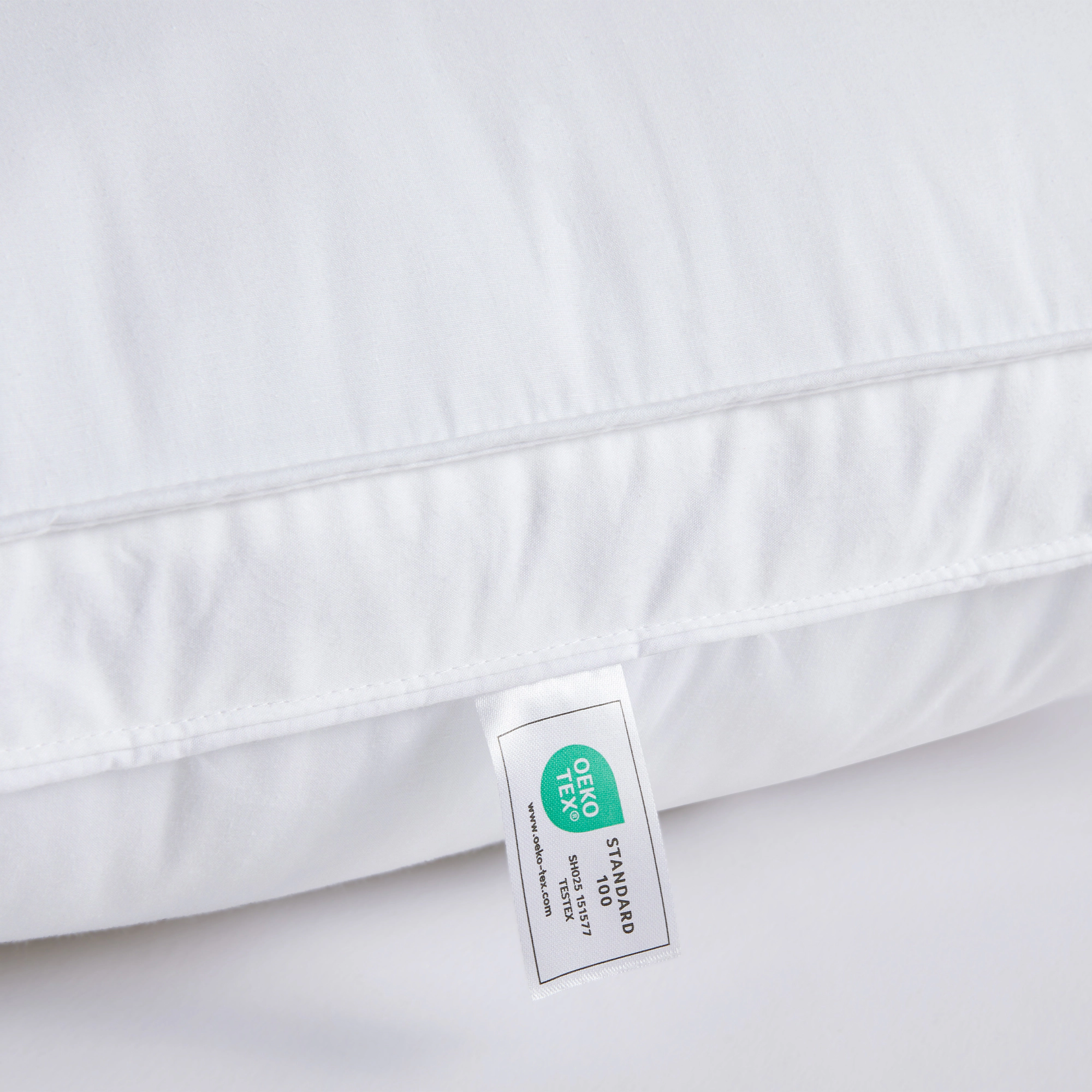 Unikome 233TC Cotton White Goose Feather Down Bed Pillows, Set of 2