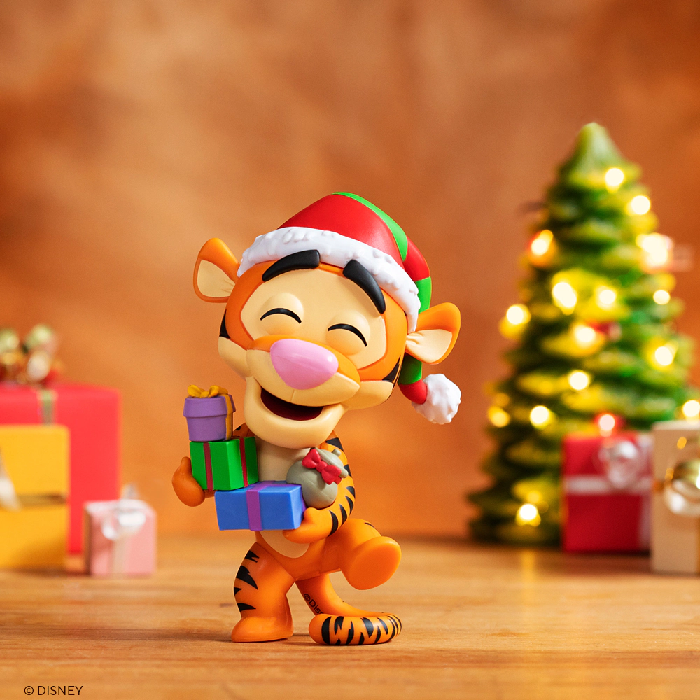 Funko Pop! Winnie the Pooh Holiday Tigger with Presents and Hat #1130