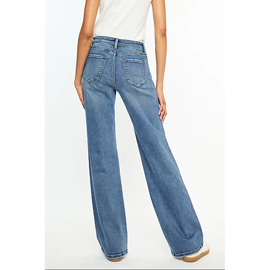 KanCan Women's Essentials High Rise Comfort 90's Flare Jeans Darlene
