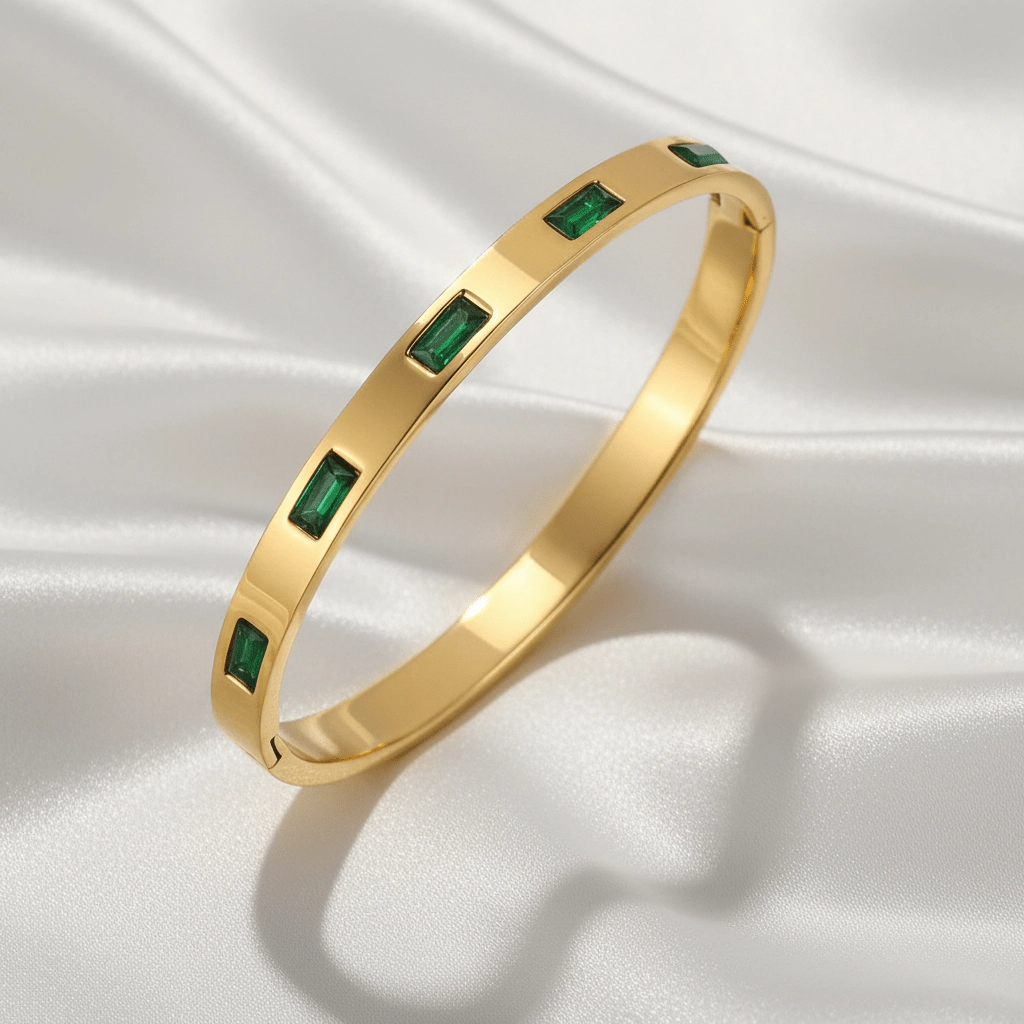 DressAtR Women's Zircon Gold Tone Bangle Bracelet