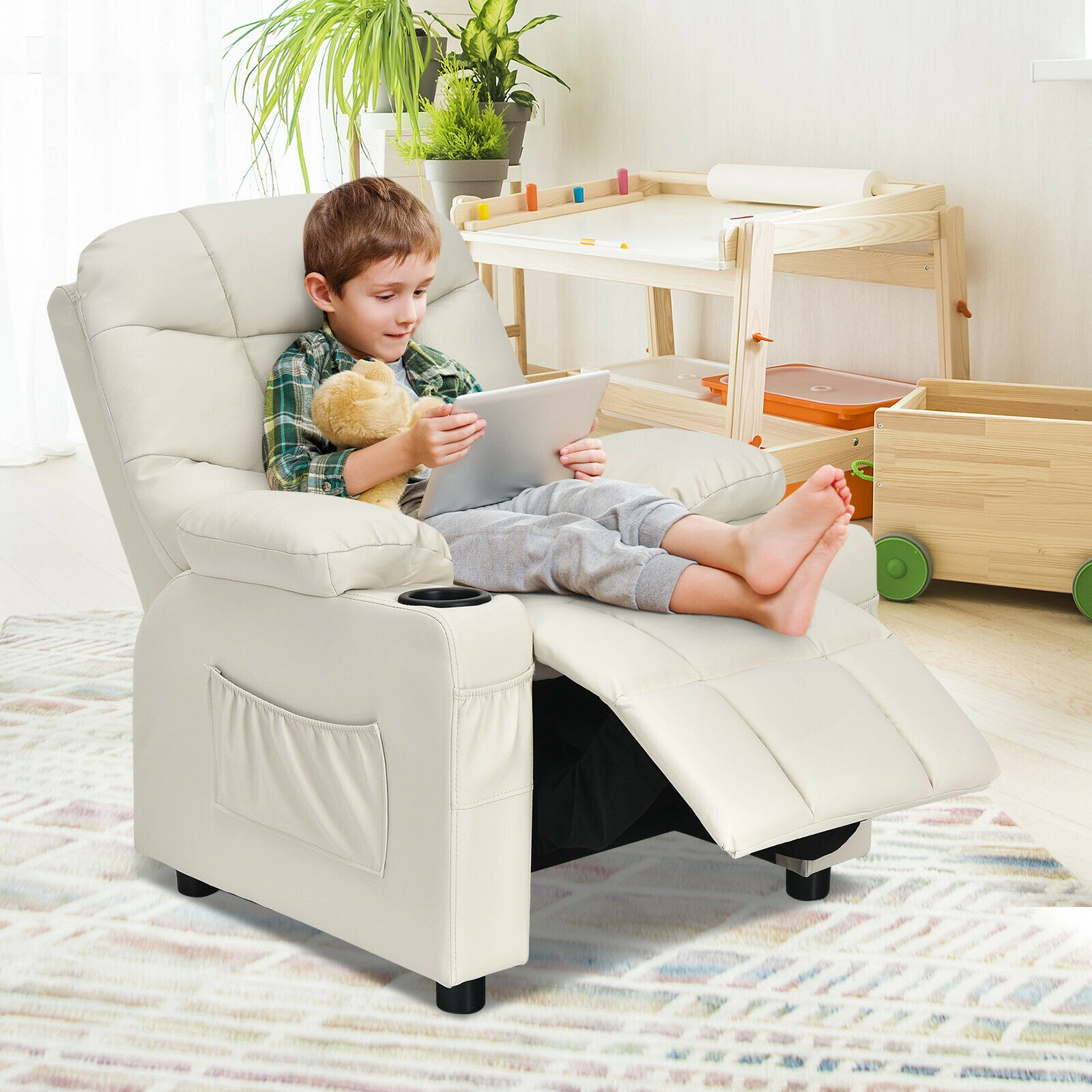 SUGIFT Kids PU Leather Cup Holders Side Pockets Footrest Recliner 26-in x 28-in x 34-in 120-lb Capacity Ages 3+ Beige