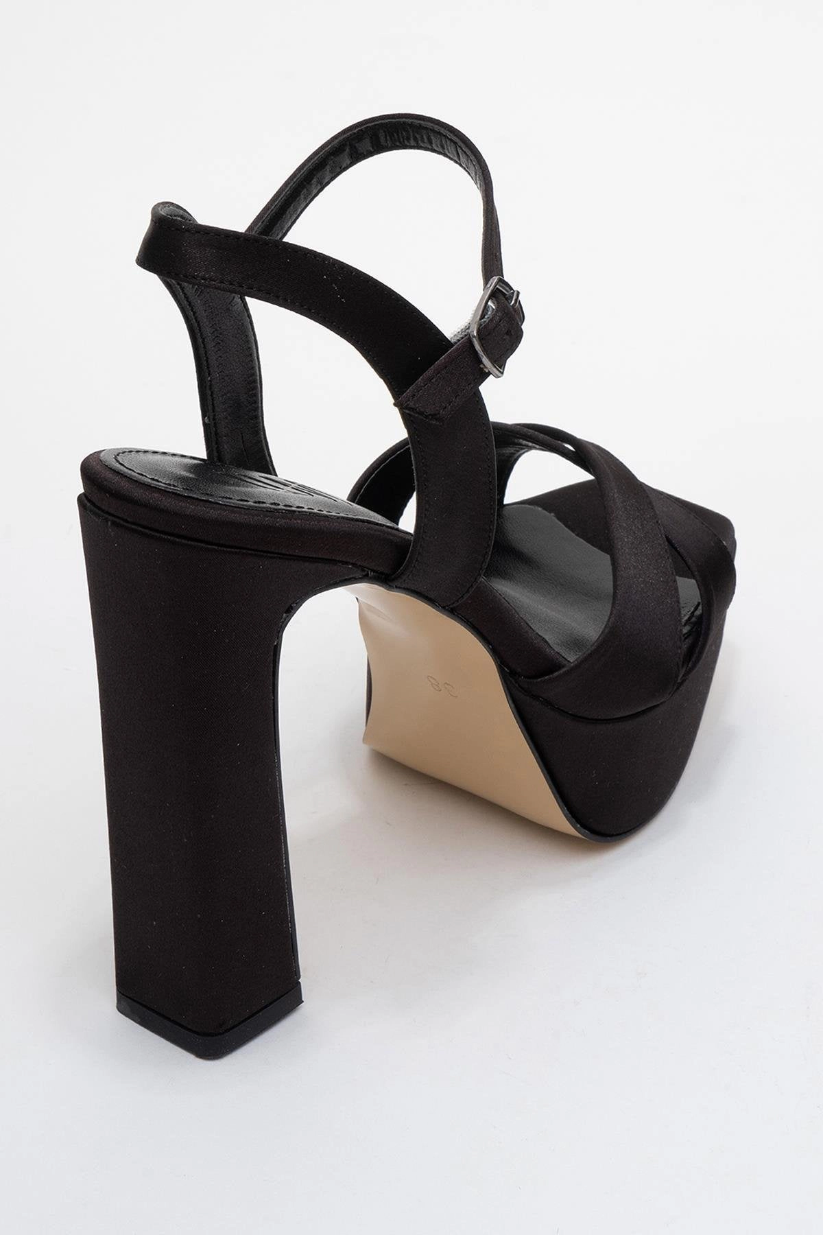 Prologue Shoes Womens Yulia Cross-Strap Platform Heel Sandal