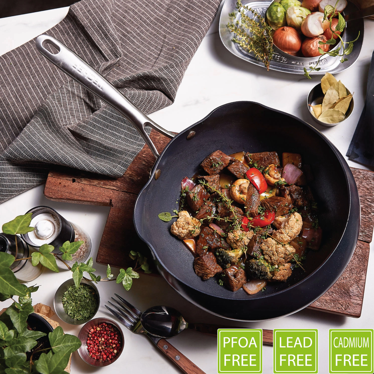 TECHEF Goody Pan - Stir-fry Wok Pan