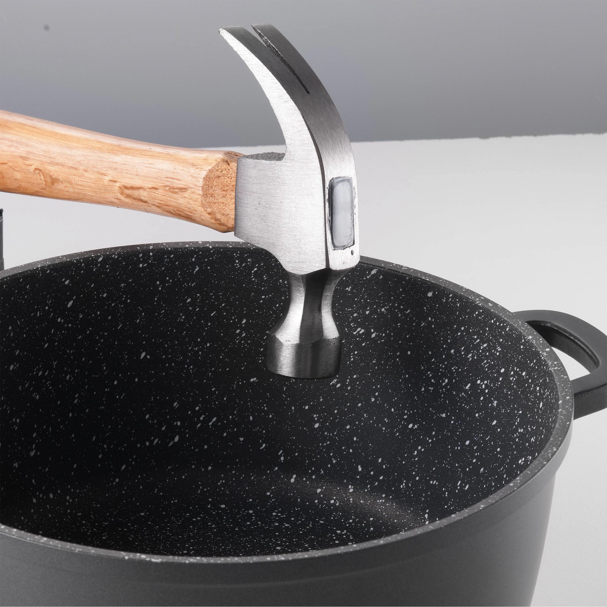 Cuisine::pro® GRANITE™ Casserole With Lid 4.5 Qt.