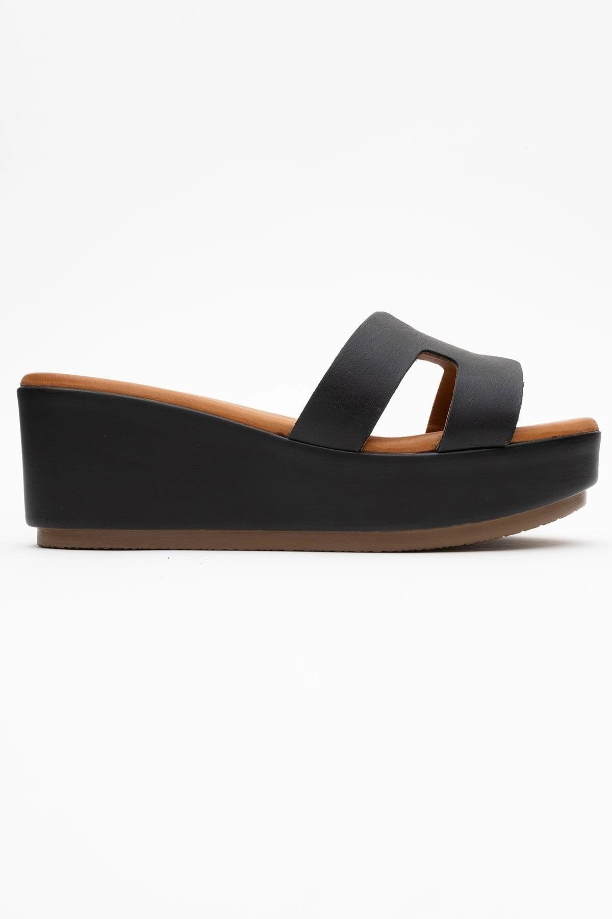 Forever & Always Womens Lia Leather Platform Sandals