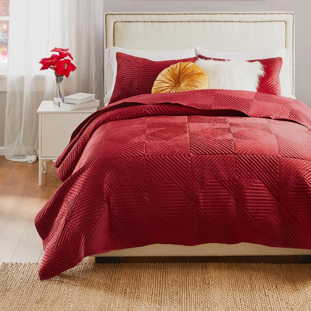 Greenland Home Fashion Riviera Velvet Quilt Set 3 Piece s Quilt Set Including Pillow Sham