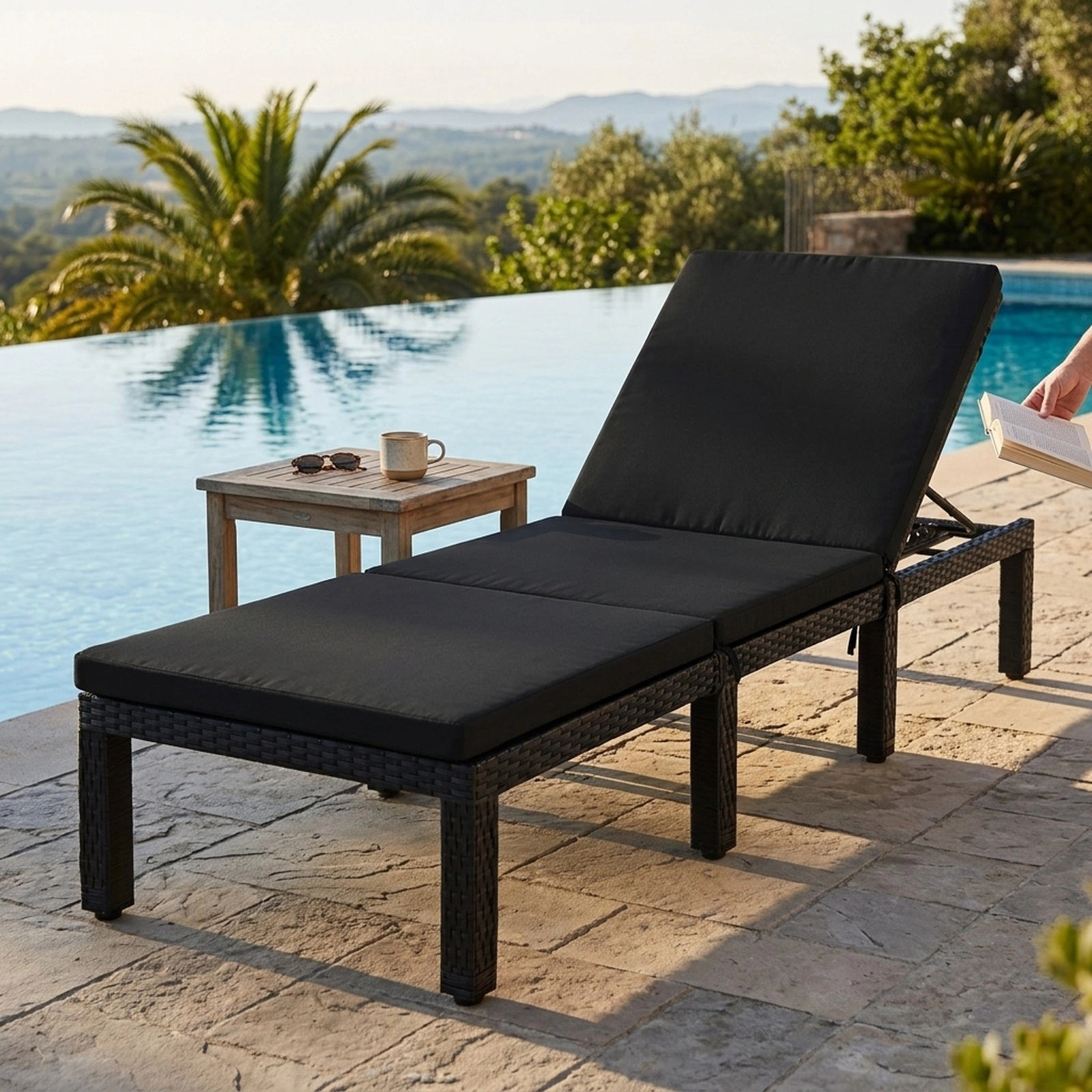SUGIFT 77-In Rattan Lounge Chair with 7-Position Adjustable Backrest
