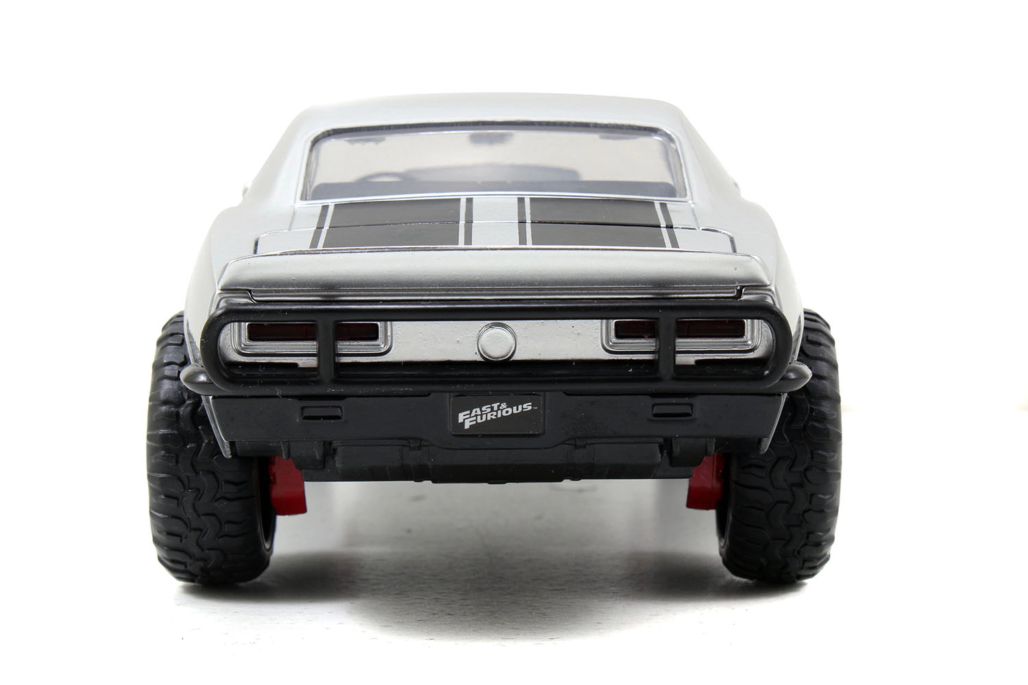 Jada Roman's Chevrolet Camaro Z/28 Silver "Fast & Furious 7" Movie 1/24 Diecast Model Car by Jada