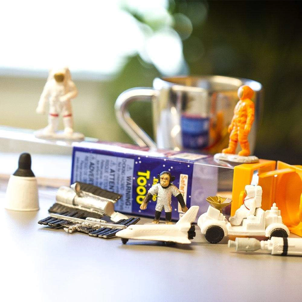 Safari Ltd. - Space TOOB - contains 10 Mini Figurines