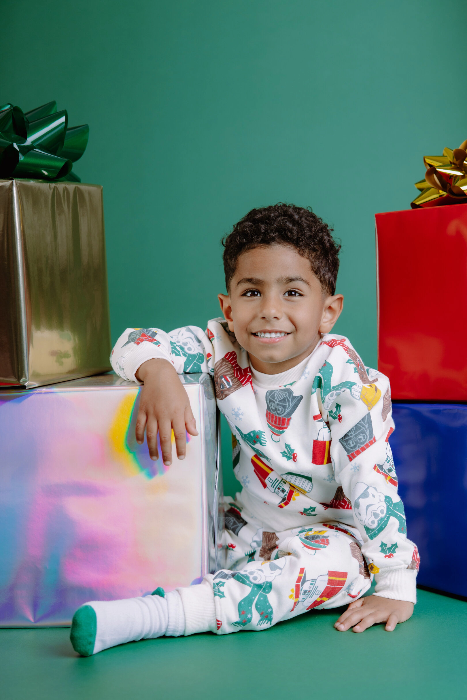 Star Wars Boys' Holiday Fleece Sweatshirt and Joggers Set