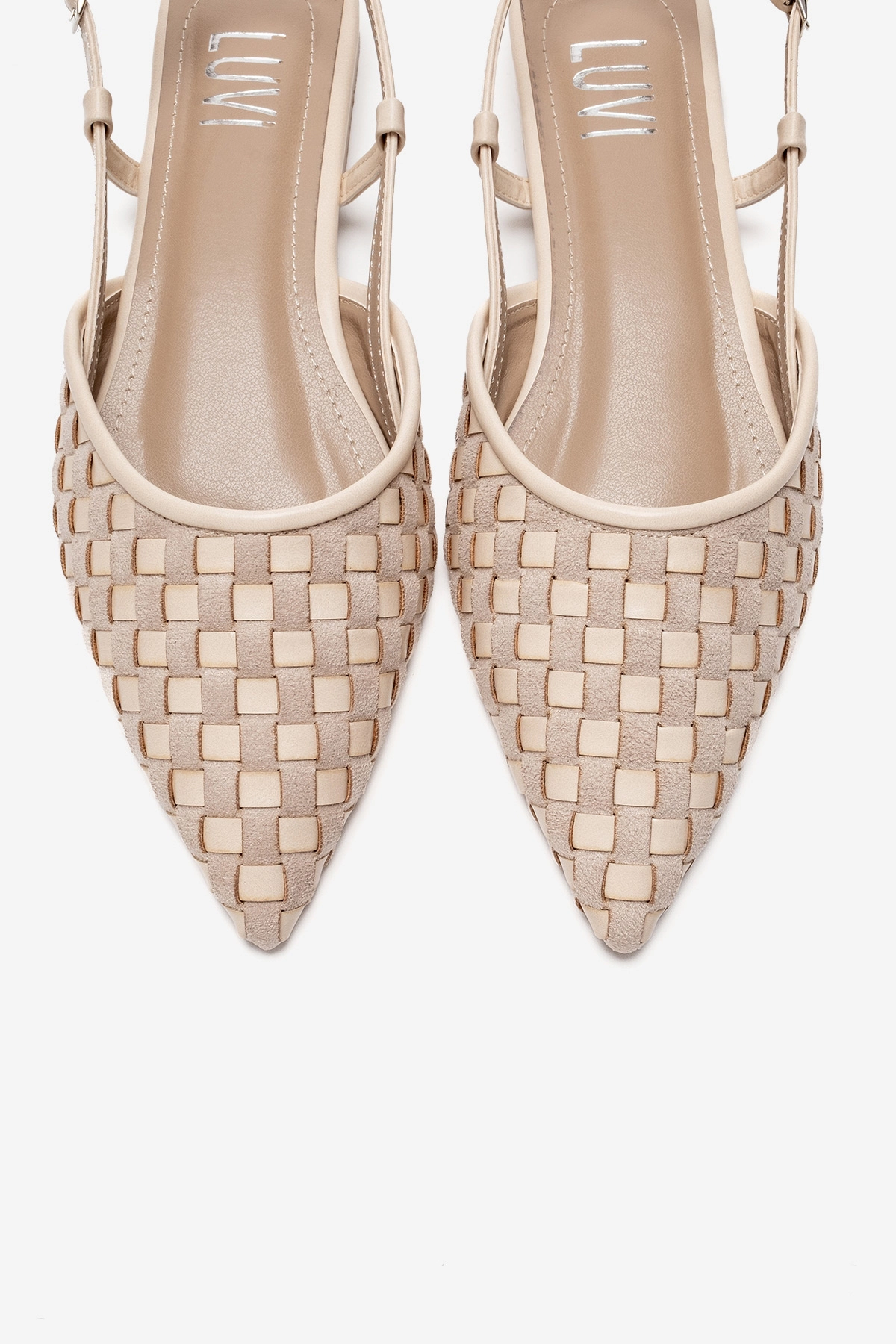 Prologue Shoes Womens Chanda Pointed Toe Woven Sandal