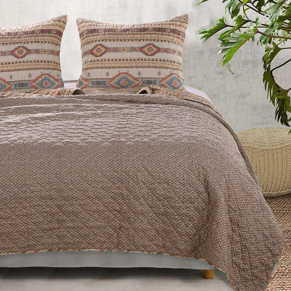 Barefoot Bungalow Phoenix Quilt And Pillow Sham Set