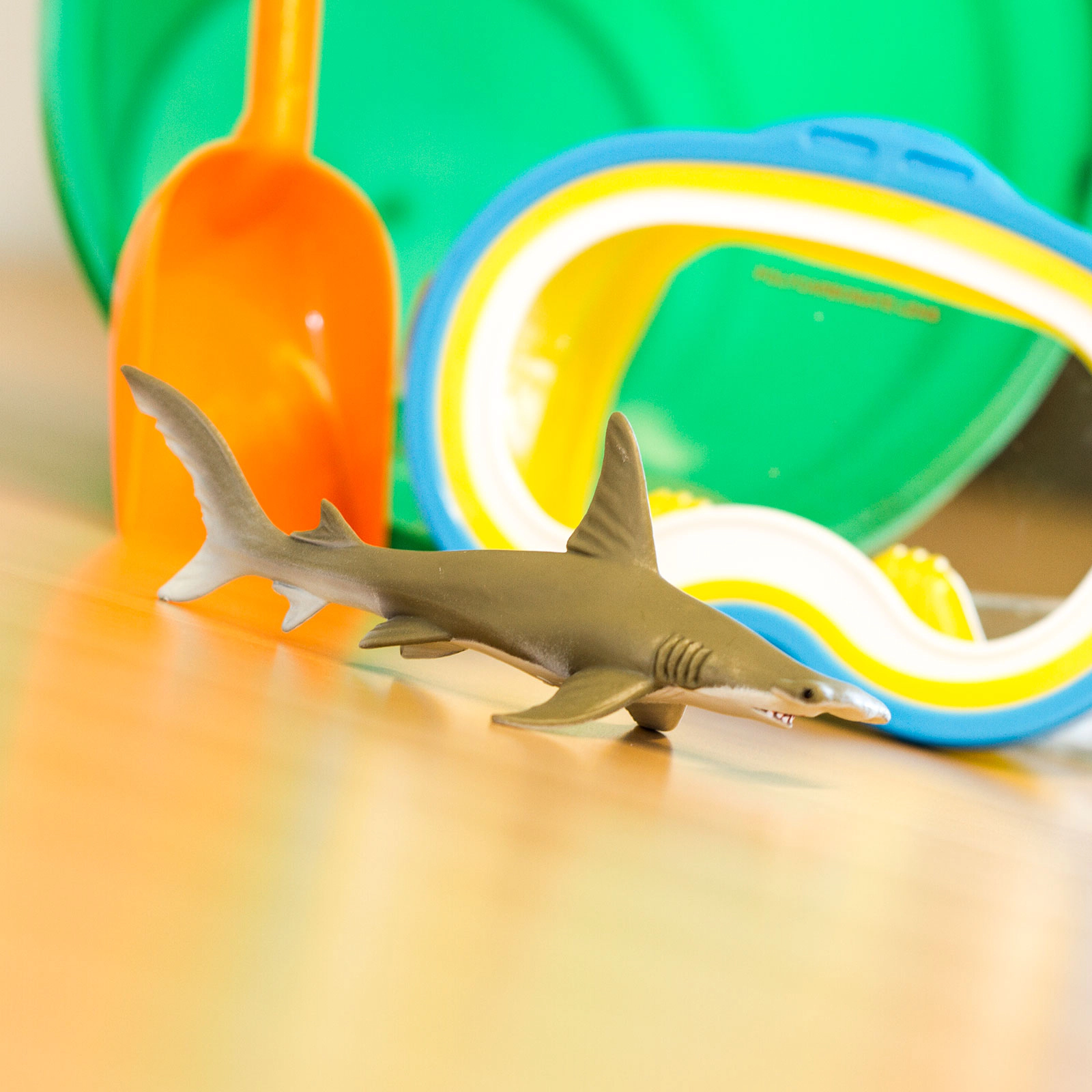 Safari Ltd. - Hammerhead Shark Kids Toy Figure