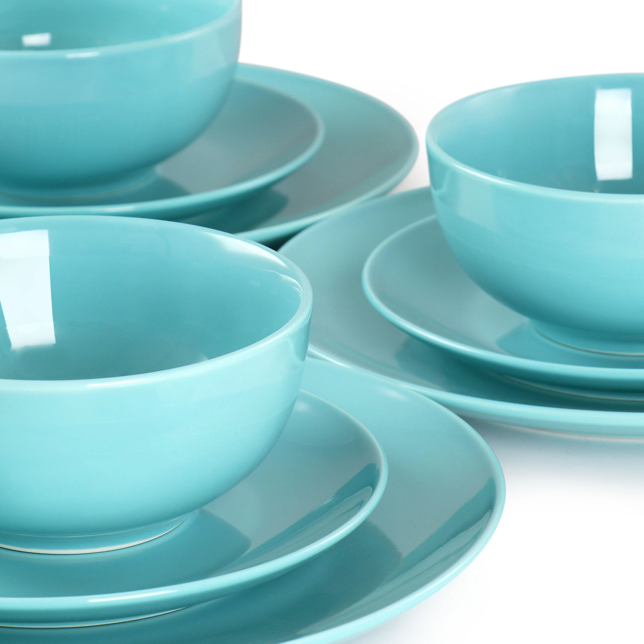 Elama Luna 18 Piece Porcelain Dinnerware Set