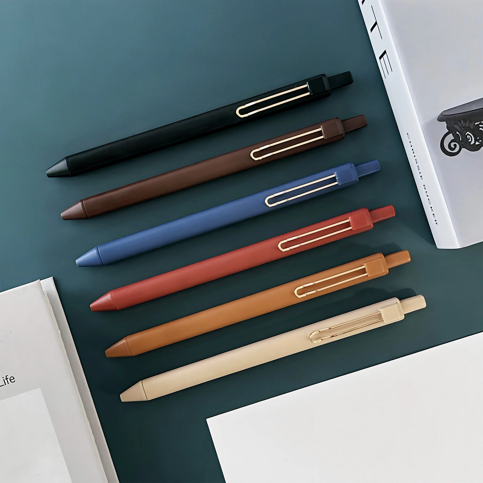 Wrapables Retractable Black Ink Gel Pens, 0.5mm Fine Point for Home and Office, Bold, Set of 6
