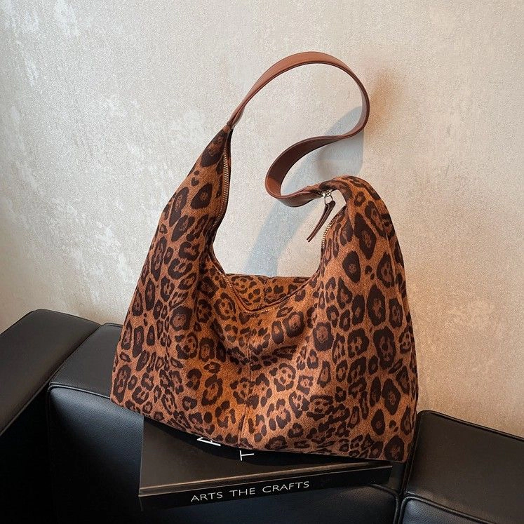 Alilang Women's Leopard Print Tote Bag with Single Shoulder Strap and Magnetic Snap Closure, Classic Brown