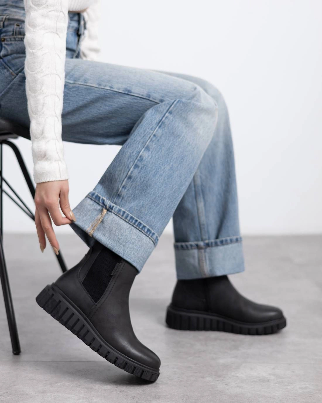 Refresh Women's Booties