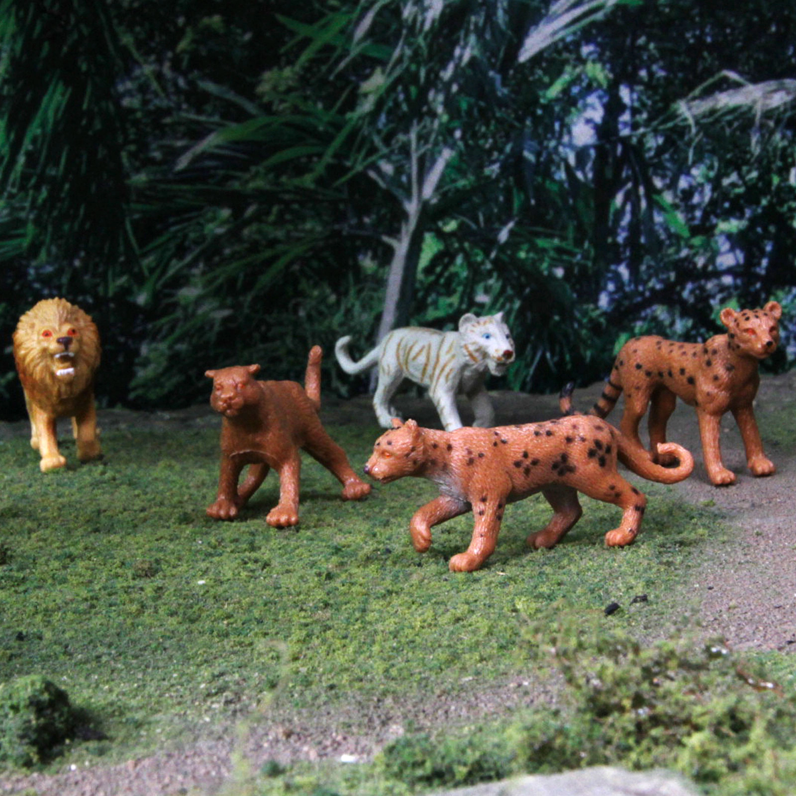 Safari Ltd. - Big Cats TOOB - contains 9 Mini Figurines