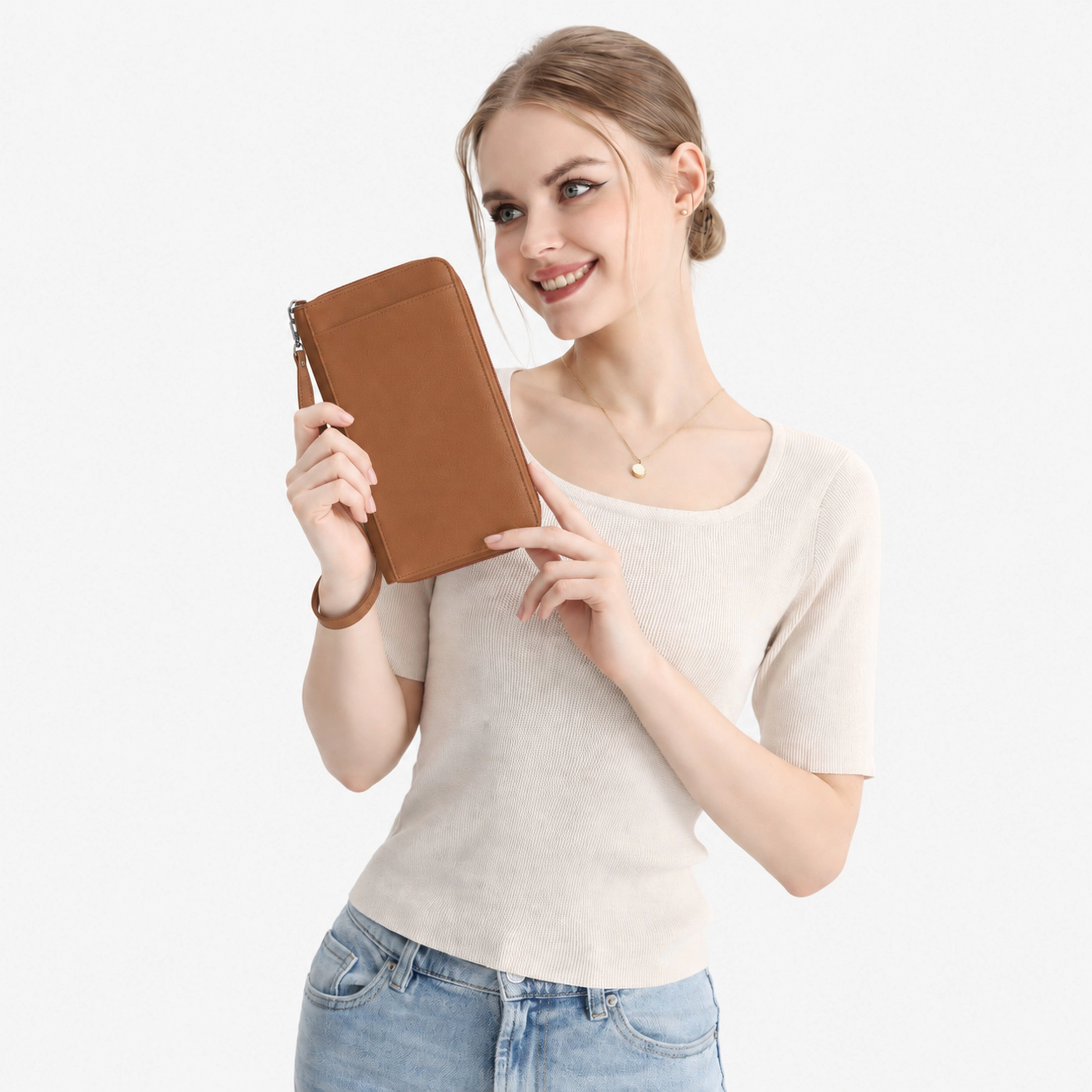 Hynes Eagle Women's Luxe RFID Travel Passport Wallet