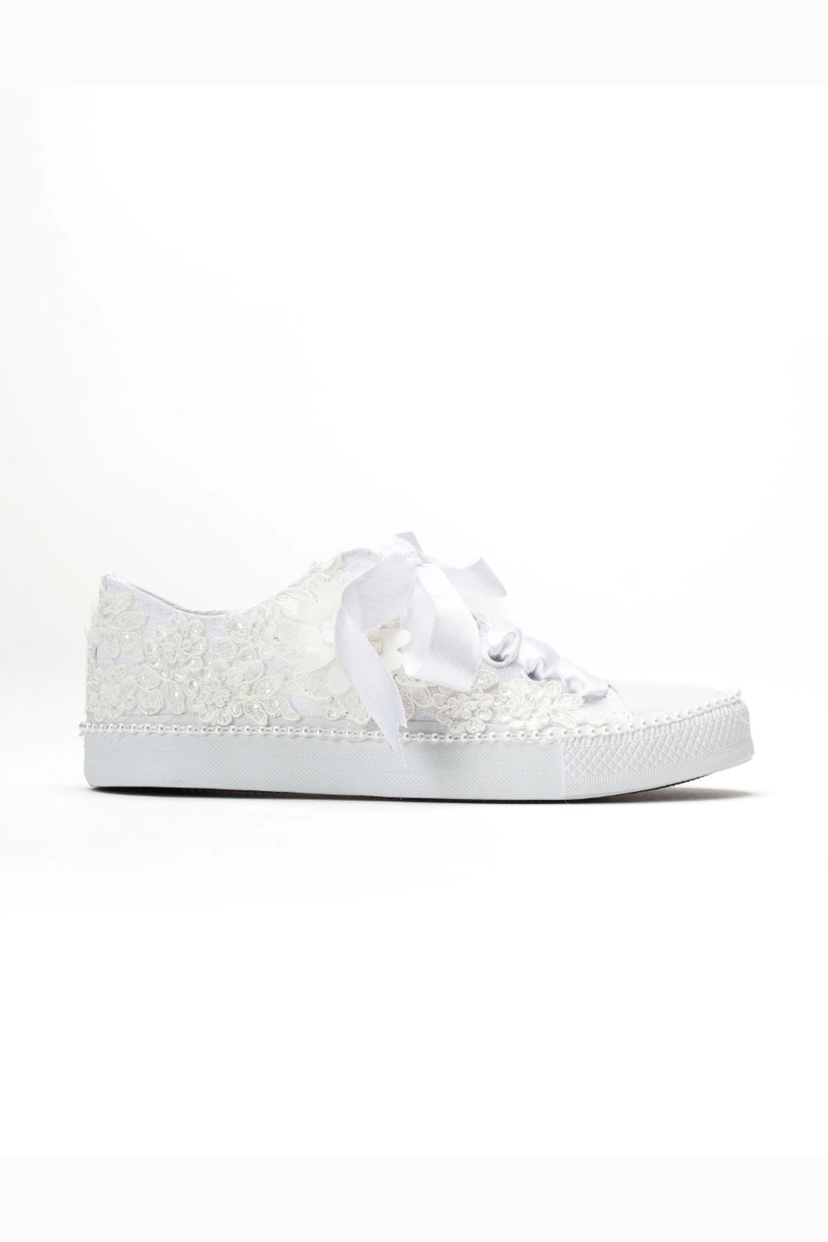 Forever & Always Womens Marvelle Pearl Lace Bridal Sneaker
