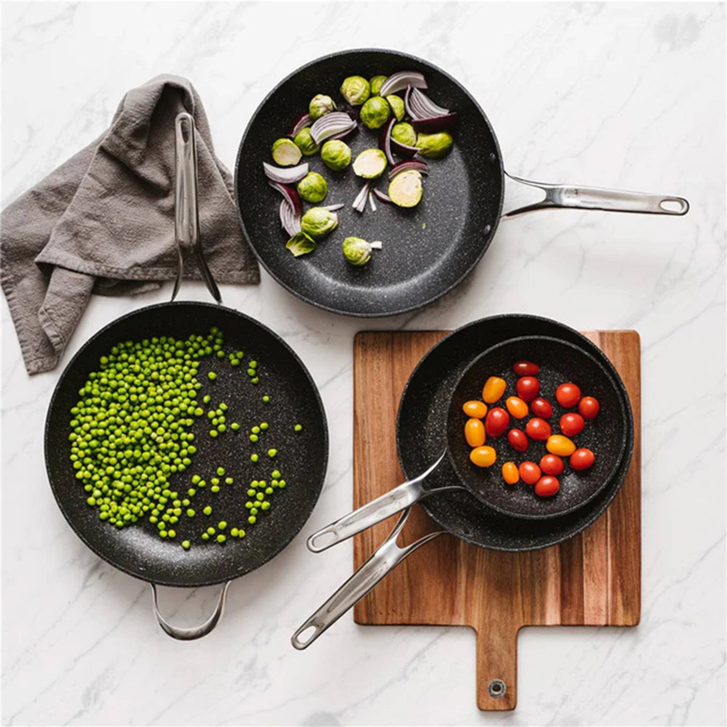 Cuisine::pro® IRONROC™ Frypan 8"