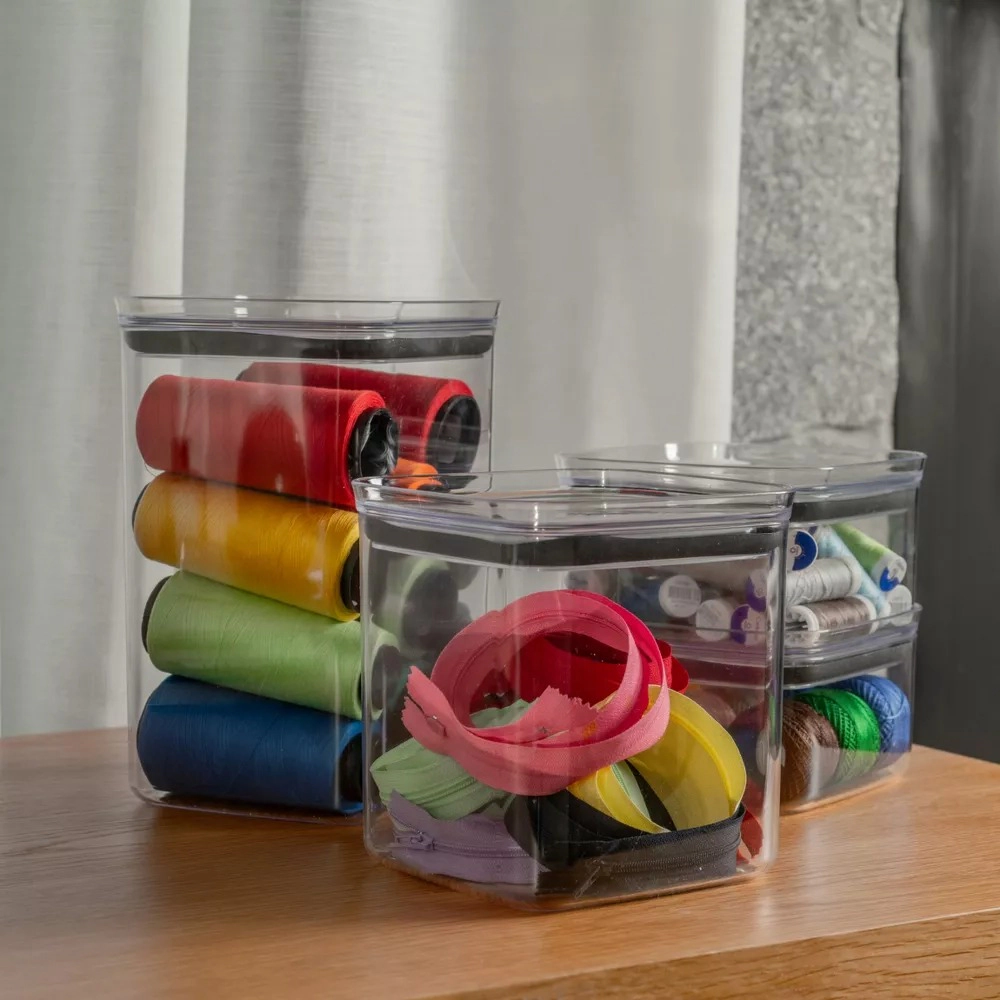 OU Airtight Food Storage Container 9.7 Cup BPA Free Clear Plastic Container w/ Leak Proof Lid Stackable Pantry Organizer