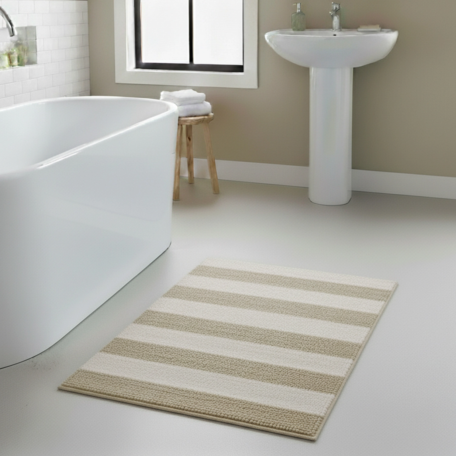 Knightsbridge Stylish And Comfortable All Season Traditional Wide Cut Design Cotton Bath Rug Set 17" X 24" Ivory