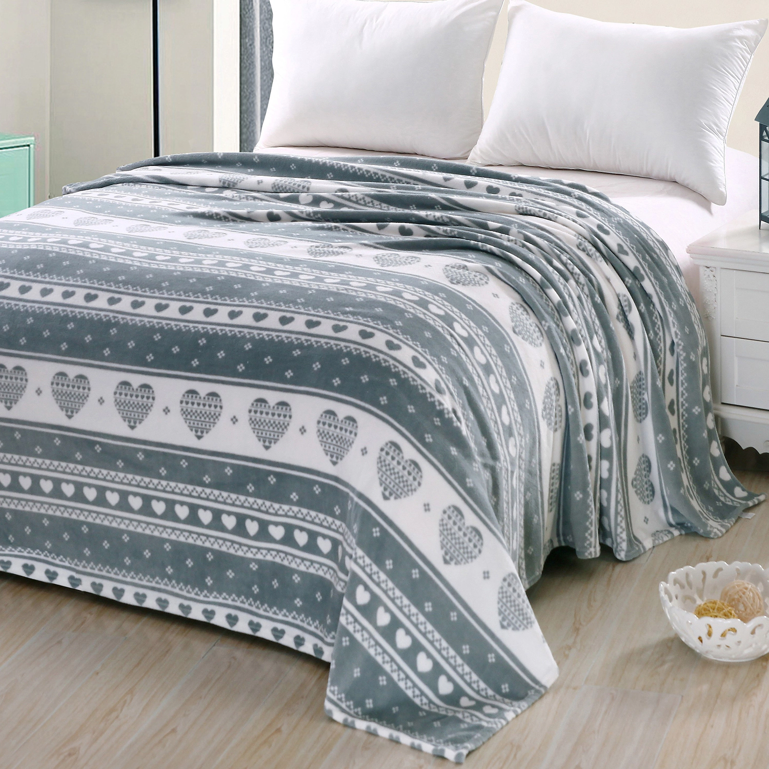 Heartfelt Valentine Micro Plush Blanket Gray - Queen 90 x 90