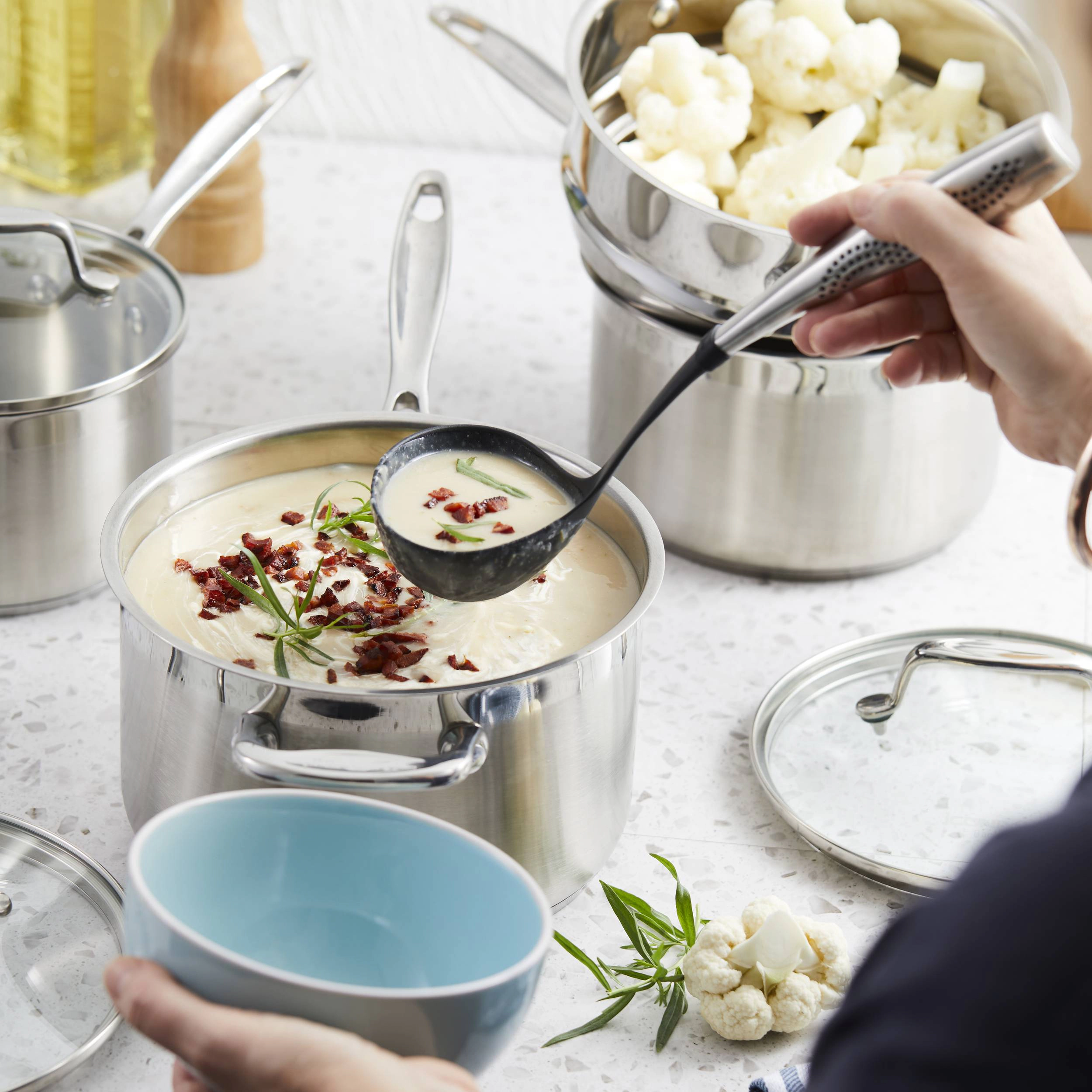 Cuisine::pro® iconiX® Saucepan With Lid 3.5 Qt.