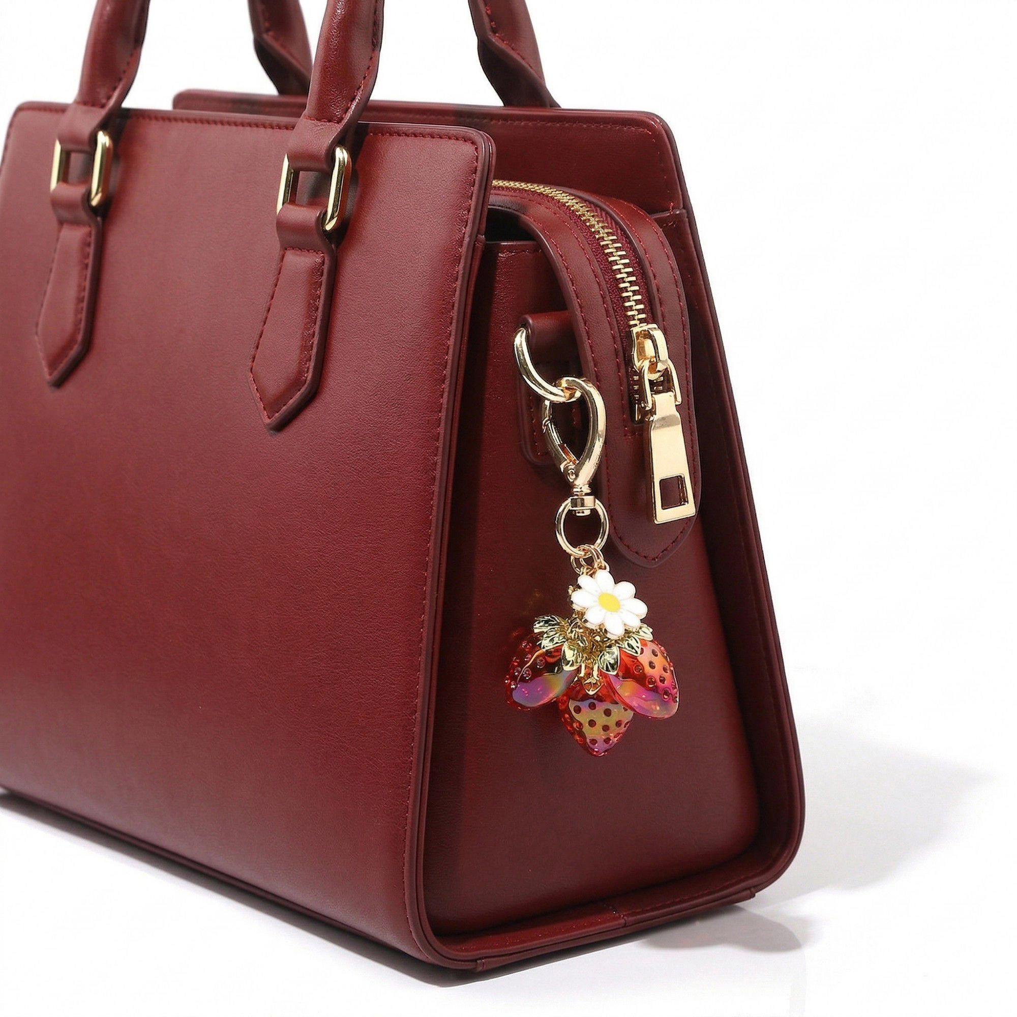 Alilang Women's Strawberry Charm Keychain with Daisy Pendant and Heart Clip Decorative Bag Charm Accessory