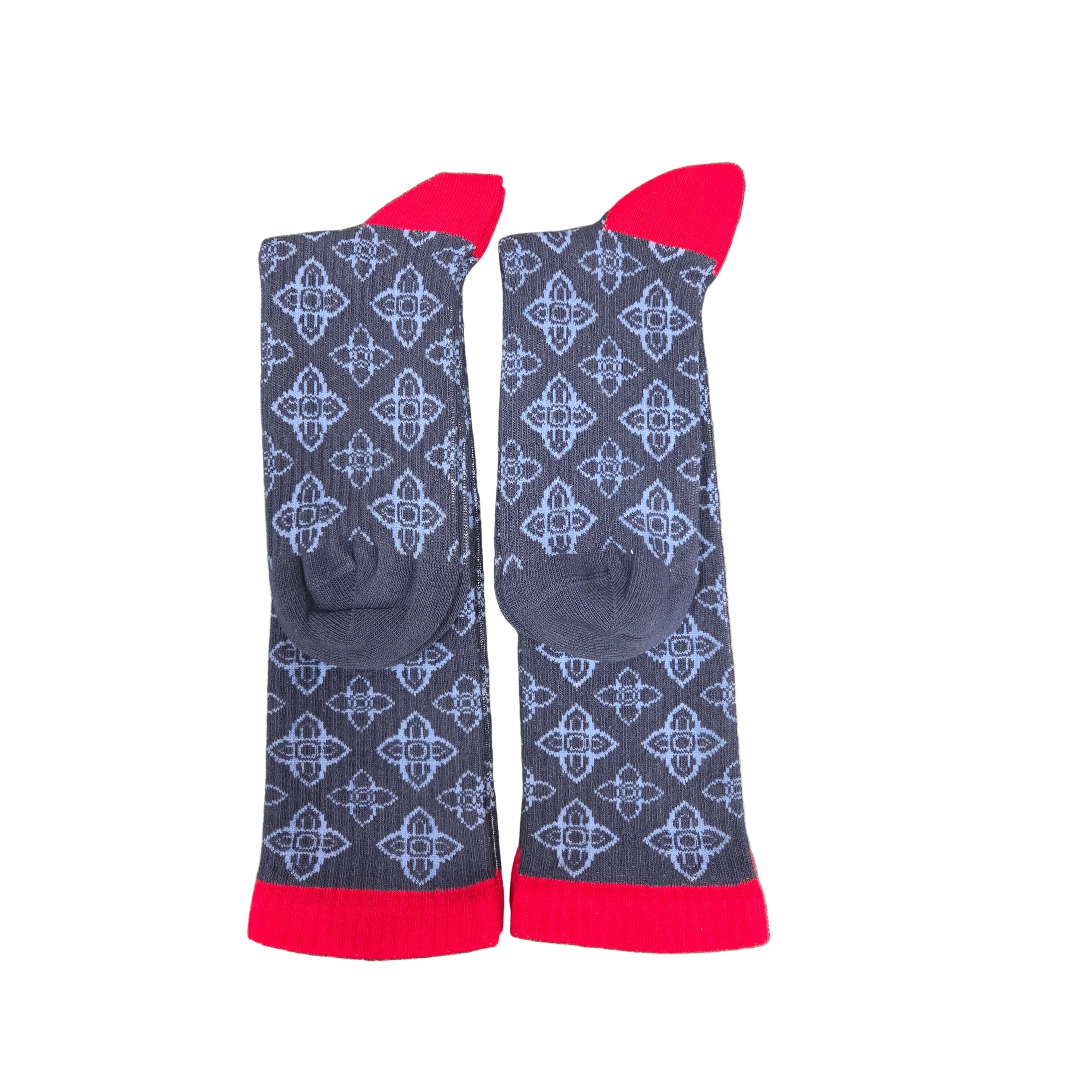 Wear Sierra Women's Light Compression Knee High Socks