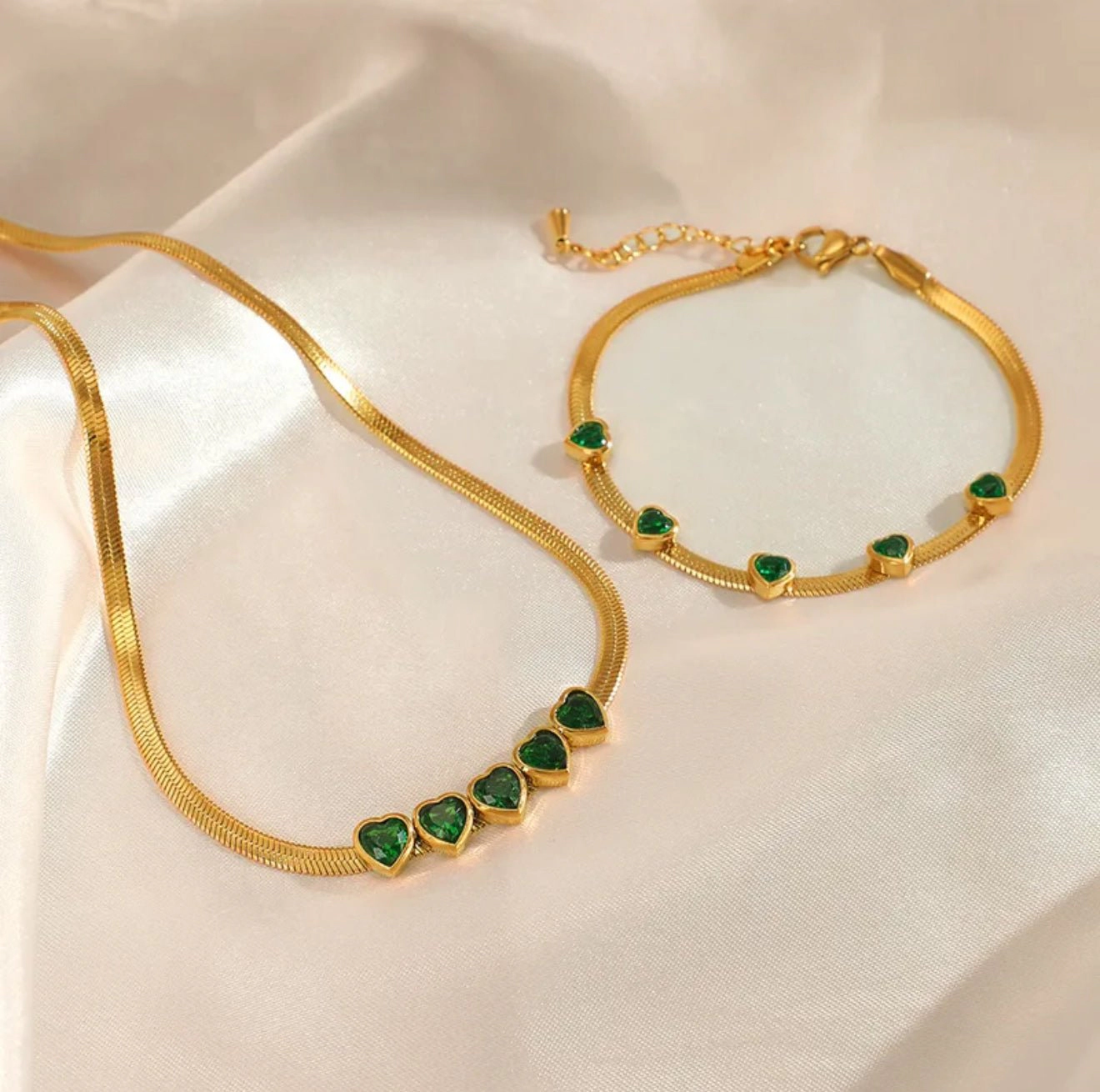 DressAtR Women's Heart Gold Tone Jewelry Set