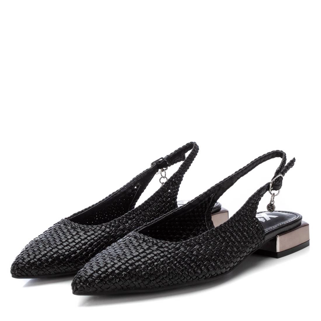XTI Women's Pointed Toe Slingback Flats