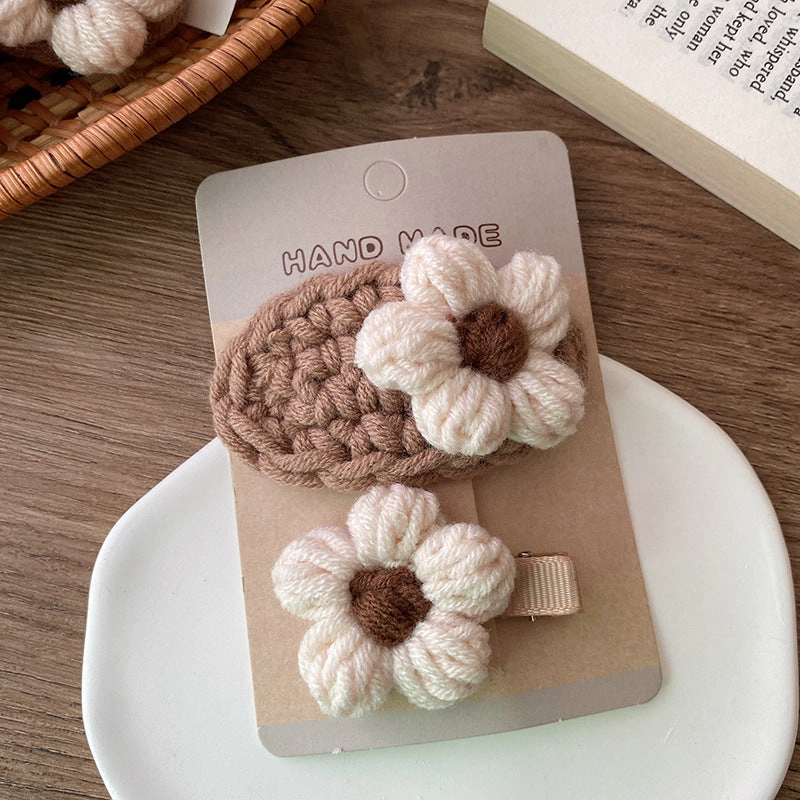 MyKids-USA Adorable Handcrafted Knitted Hair Accessories For Children And Teens: Beige Floral Clip Plush Hairband