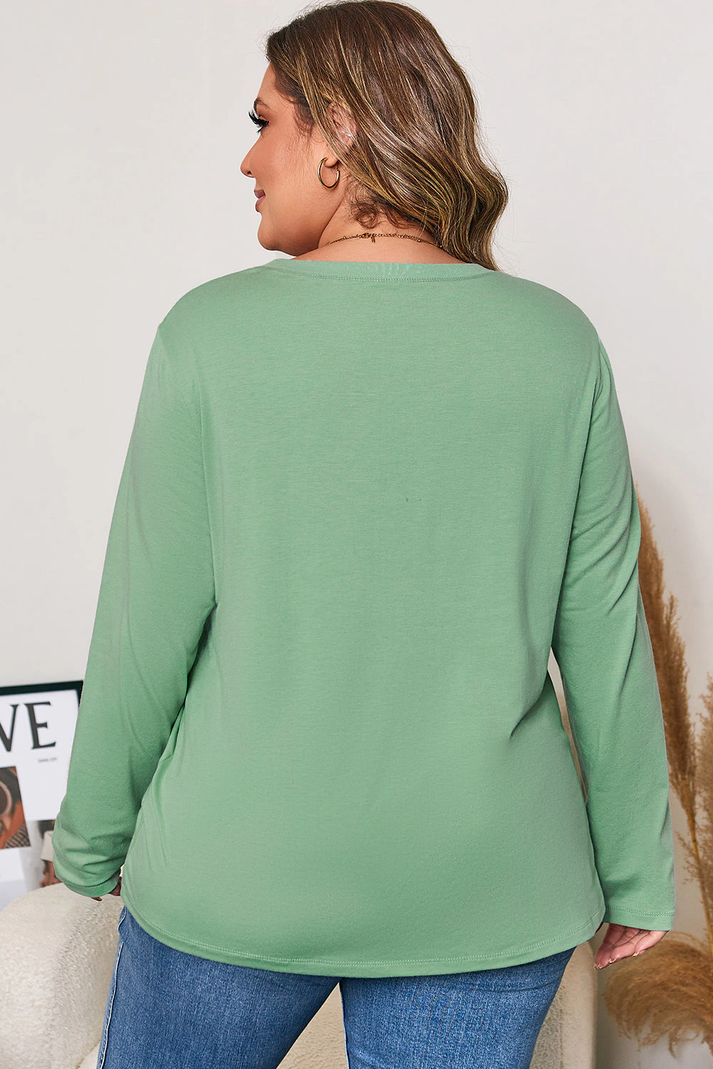Threaded Pear Women's Grass Green Flower Applique Mineral Wash Plus Top