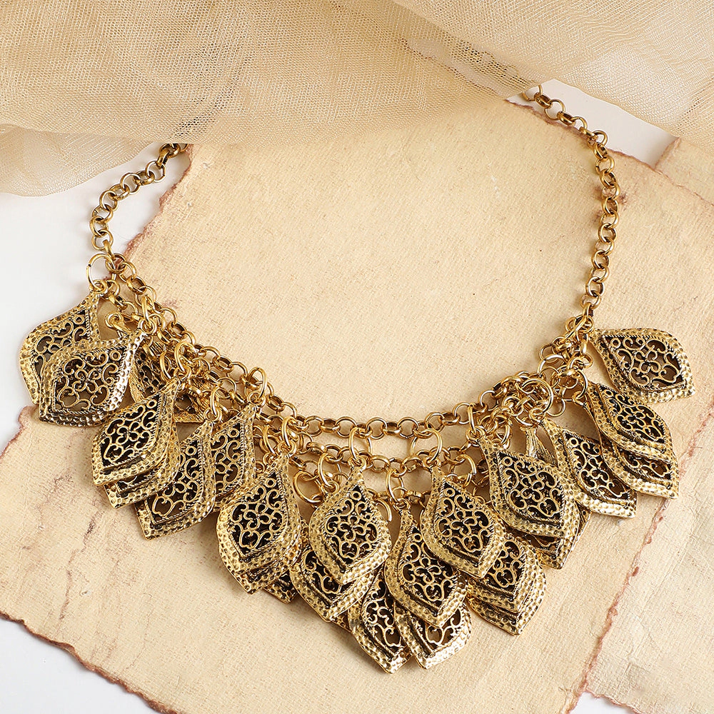 SOHI Women's Gold Leaf Statement Necklace