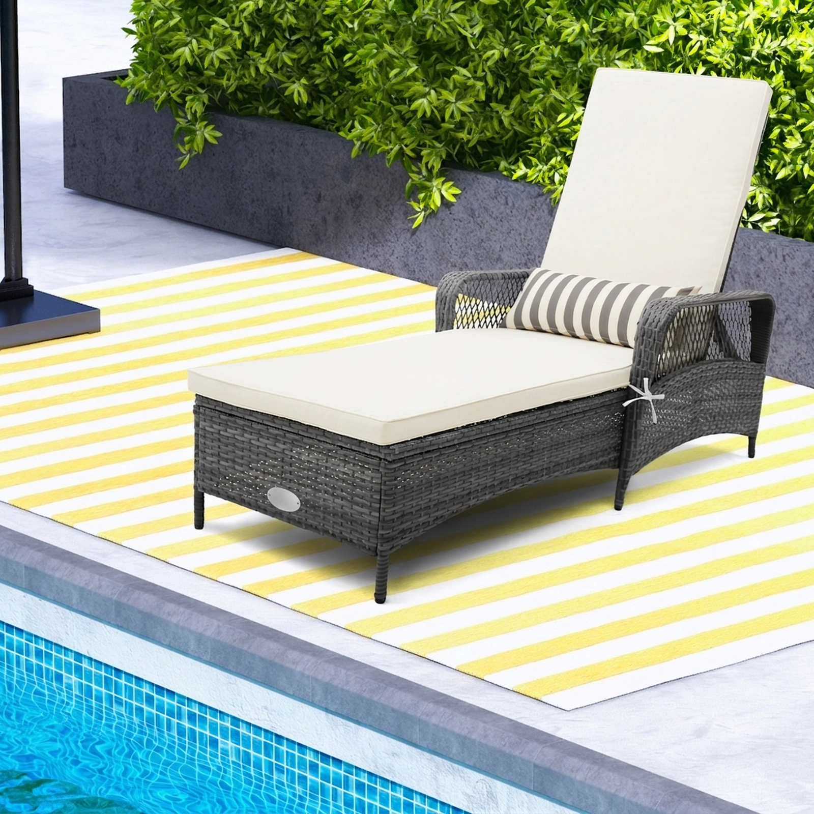 SUGIFT Gray Outdoor Chaise Lounge Recliner with 6-Level Backrest and Removable Waist Pillow