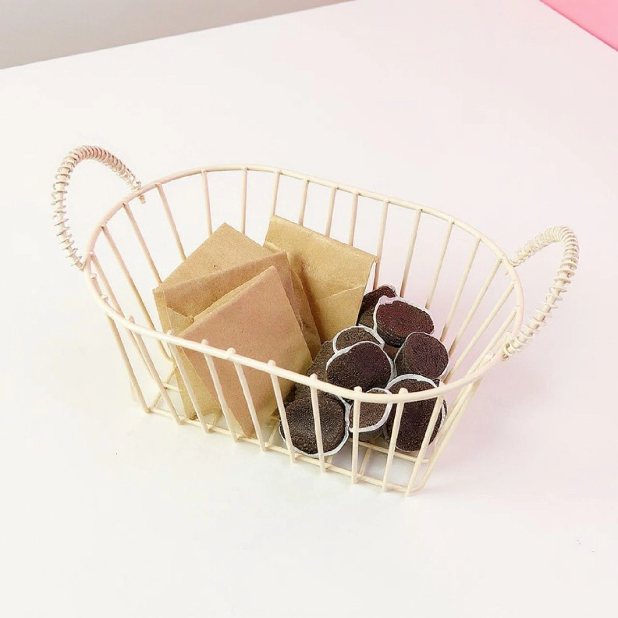 Alilang Women Oval Wire Storage Basket with Dual Handles and Open Frame Design 7x4.7x3in