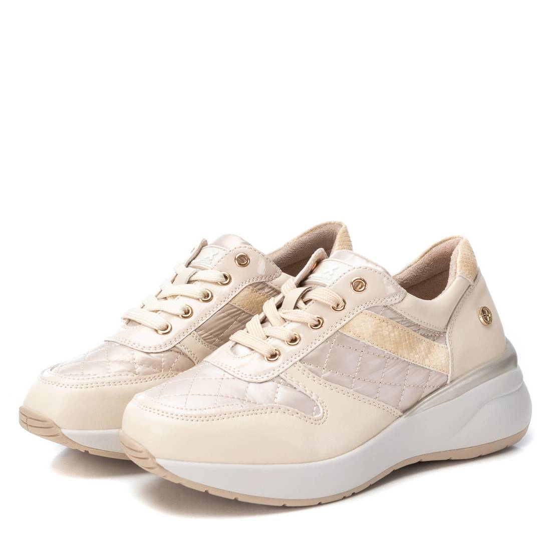XTI Women's Quilted Casual Sneakers