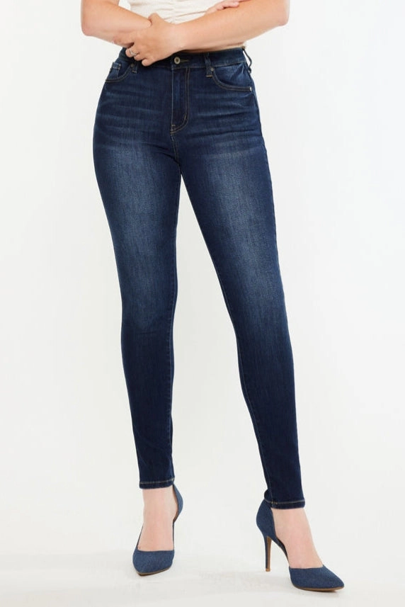 KanCan Women's Curvy Essentials High Rise Skinny Jeans Effie