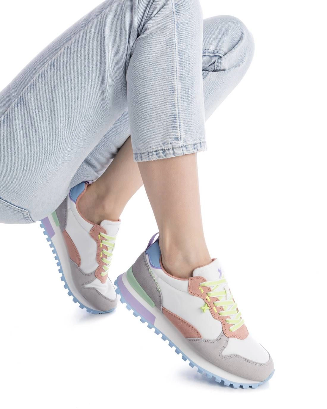 XTI Women's Casual Sneakers Round Toe, Flat Heel