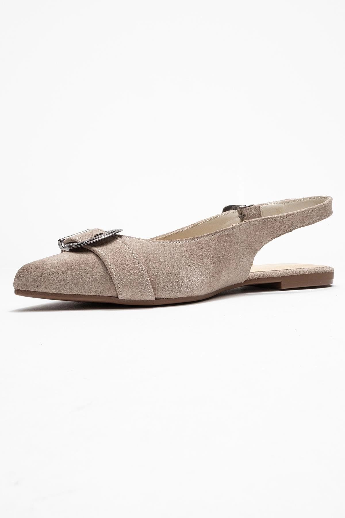 Forever & Always Womens Cordelia Leather Pointed Toe Buckle Sandals