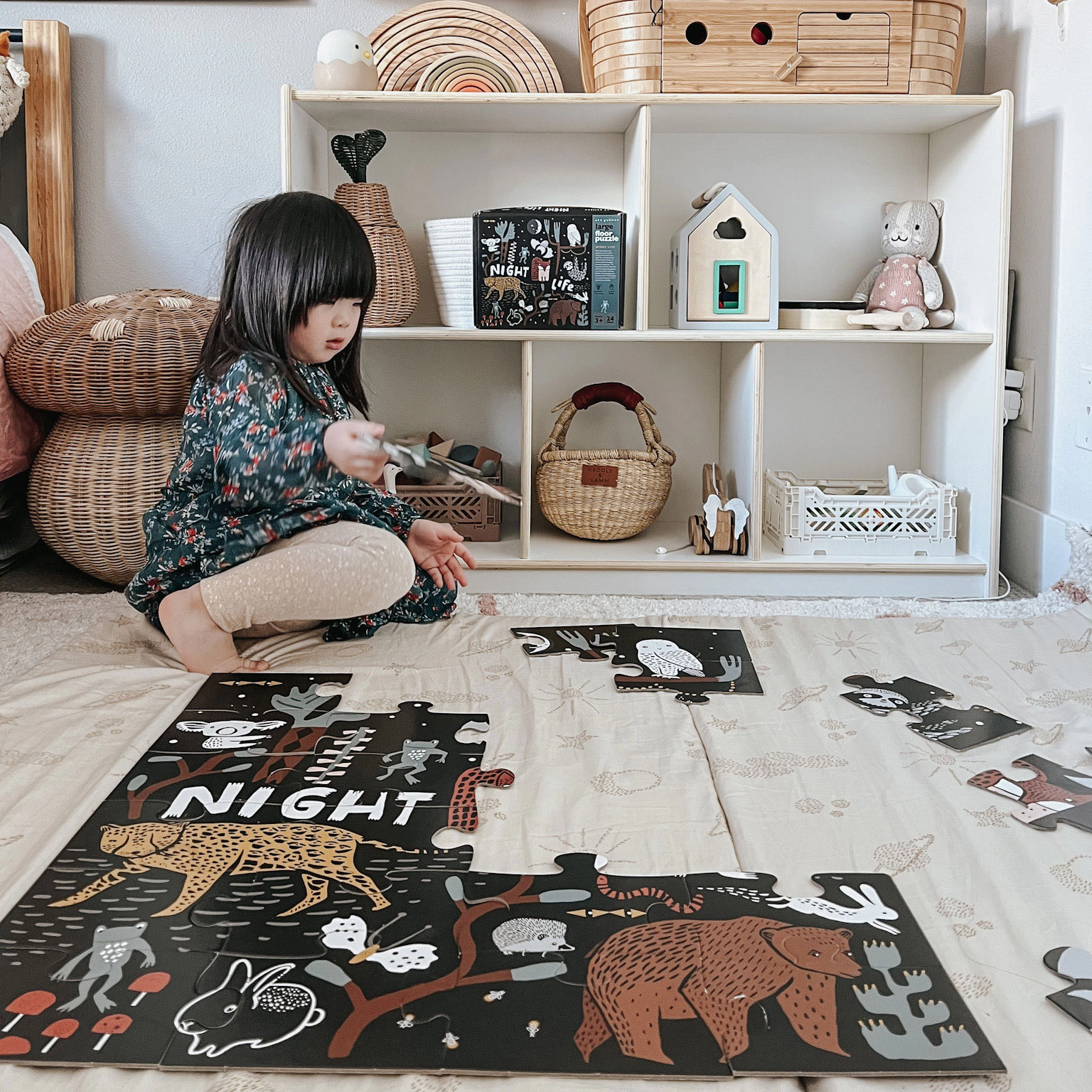 Wee Gallery Fine Motor Practice Bundle - Baby Animals Lacing Cards and Night Life 24-Piece Floor Puzzle